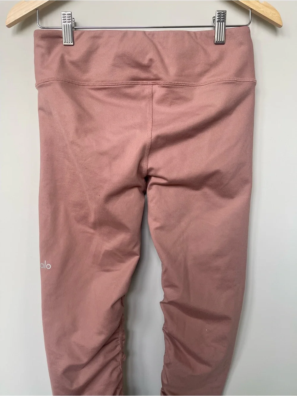 Alo Yoga | Idol Ruched Legging Rosewater Athleisure Gym Activewear Medium